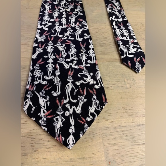 Vintage 90s 1993 Bugs Bunny All Silk Black Neck Tie Rare. - Picture 6 of 6